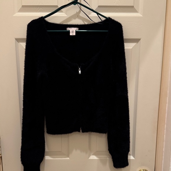 Sincerly Jules Sweaters - Sincerely Jules Black Fuzzy V-Neck Zip Sweater